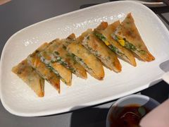 糯米缸豆饼-桂满陇·蟹黄小笼汤包(巴黎春天浦建店)