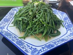 -壹阁胡羊焖饼(特色小吃街店)