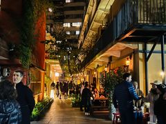 -SISTERS BAR RESTAURANT川意酒馆(嘉善老市H楼店)