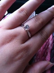 照片 010-威德钻石-克拉钻大本营(南京东路店)