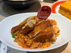 -滋味满屋美食坊(上海街店)