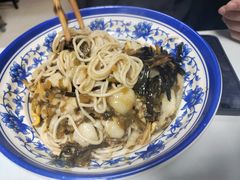 黄鱼拌面加蛤蜊-明呈黄鱼面馆(斜土路店)