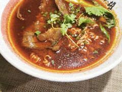 -静香HOUSE·全时段融合餐厅(七星欢乐颂店)