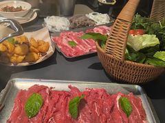 -由衷贵州酸汤牛肉火锅(新桥店)