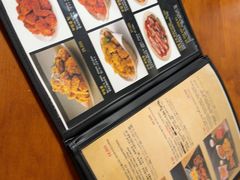 -BHC炸鸡(明洞总店)