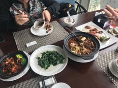 -蜈支洲岛珊瑚酒店临海阁中餐厅