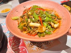 -云海肴·汽锅鸡·云南菜(天山百盛优客店)