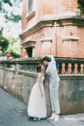 -巴黎婚纱摄影工作室