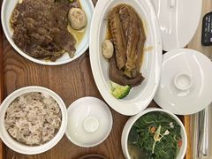 -雪梅月子中心(华侨城店)