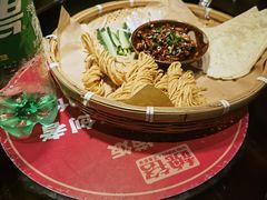 -魏铭鱼头捞饭(晋阳路店)