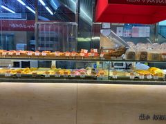 面包甜点陈列柜-西村叔叔的店(黄岛青医附院店)