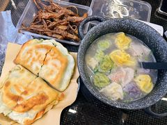 全家福馄饨-地二手作鱼汤馄饨(上街里店)