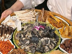 -土连锅·现熬养生汤锅(梁家巷店)