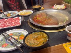 -沸炉重庆老火锅(军事博物馆店)