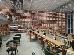 -朵云书院(滴水湖店)
