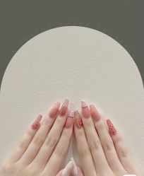 -悦指间美甲美睫美肤