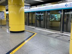 -海淀黄庄(地铁站)