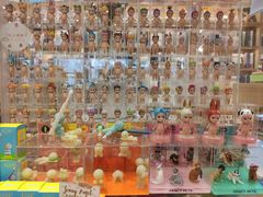 -猫的天空之城概念书店(杭州南宋御街店)