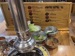 -姜虎东白丁烤肉(虹桥天地店)