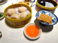 龙凤虾饺皇-香港龙凤楼(巨鹿路洋房店)