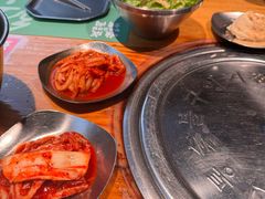 -唯成•韩国炭火烤肉 유성고기