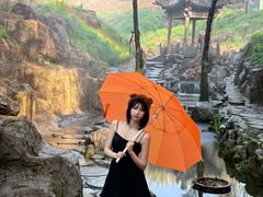 -雪山彩虹谷景区
