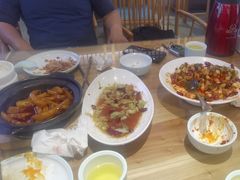 -严记小天府酸菜鱼(西四路店)