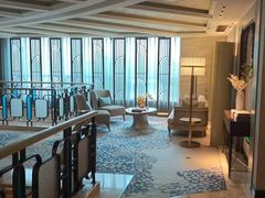 -浅深(世茂滨江精品店)