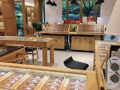 -宝丽眼镜(湖墅店)