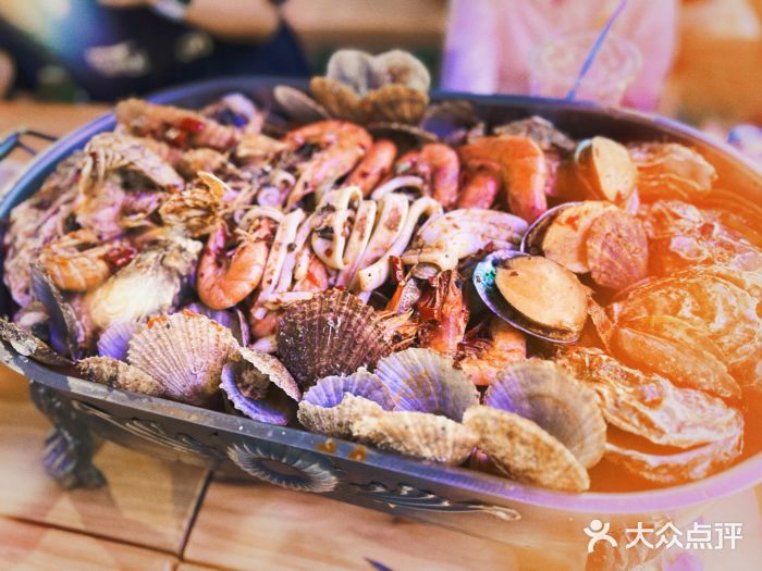 第34届青岛国际啤酒节图片