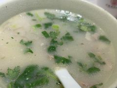 -丁里羊肉小镇(天鹅湖总店)