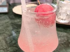 -秘密旅行Bonjour(黑金冠 江南西店)
