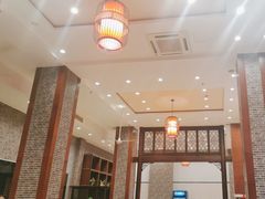 -侬佳蒸菜馆(听潮店)