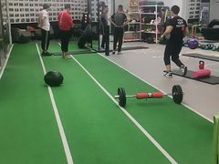 -CXFIT 陈徐健身工作室(凯旋店)