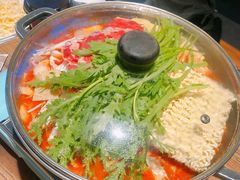 部队年糕澳洲肥牛火锅-花腰餐吧Bistro烧烤 傣味(传媒大学店)