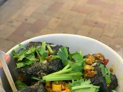 -黑色经典臭豆腐·湖南特产(步行街店)