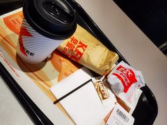 -肯德基(嘉善路地铁站店)