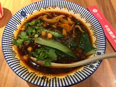 小小酸辣粉-遇见小面(凯德广场店)