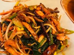 -长寿参鸡汤(朝韩风情街店)