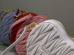 -王府井奥莱临潼小镇(临潼店)