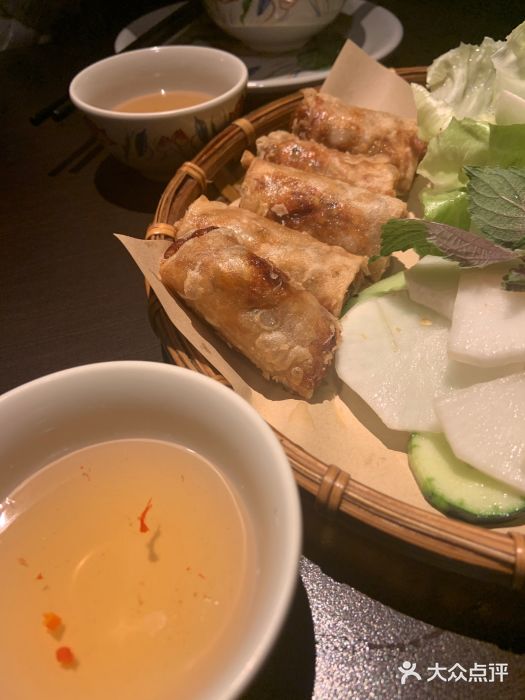 大头虾越式风味餐厅(光明广场店)越南春卷图片