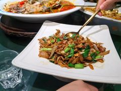 -坛宗剁椒鱼头(河西王府井店)