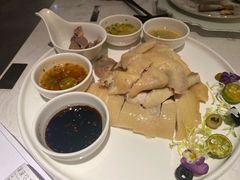 白切文昌鸡-闻见中国海南菜(K11店)
