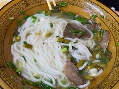 -肇兴特色牛肉粉