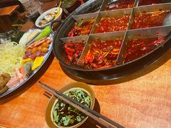 -周小明火锅(黑金冠社区店)