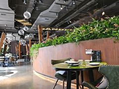 -华阳时光吧餐厅(华阳广场国际大饭店)