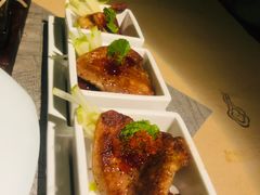 -穹六人间 people 6(岳阳路店)
