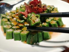 黑椒牛肉拼秋葵-将相和·海鲜蒸饺大连菜