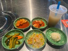 -欧巴炭烤肉오빠숯불구이(南京东路店)