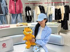 -枫叶小镇奥特莱斯